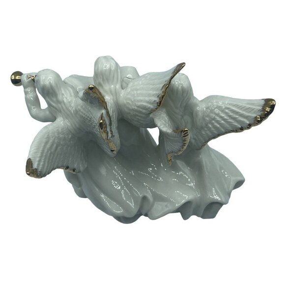 Mikasa Musical Angel Trio Playing Instruments Porcelain Cream and Gold - Picture 11 of 12